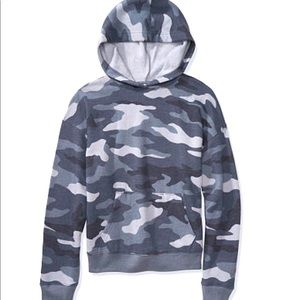 COPY - COPY - COPY - NEW PINK VS Camo Pullover Hoodie